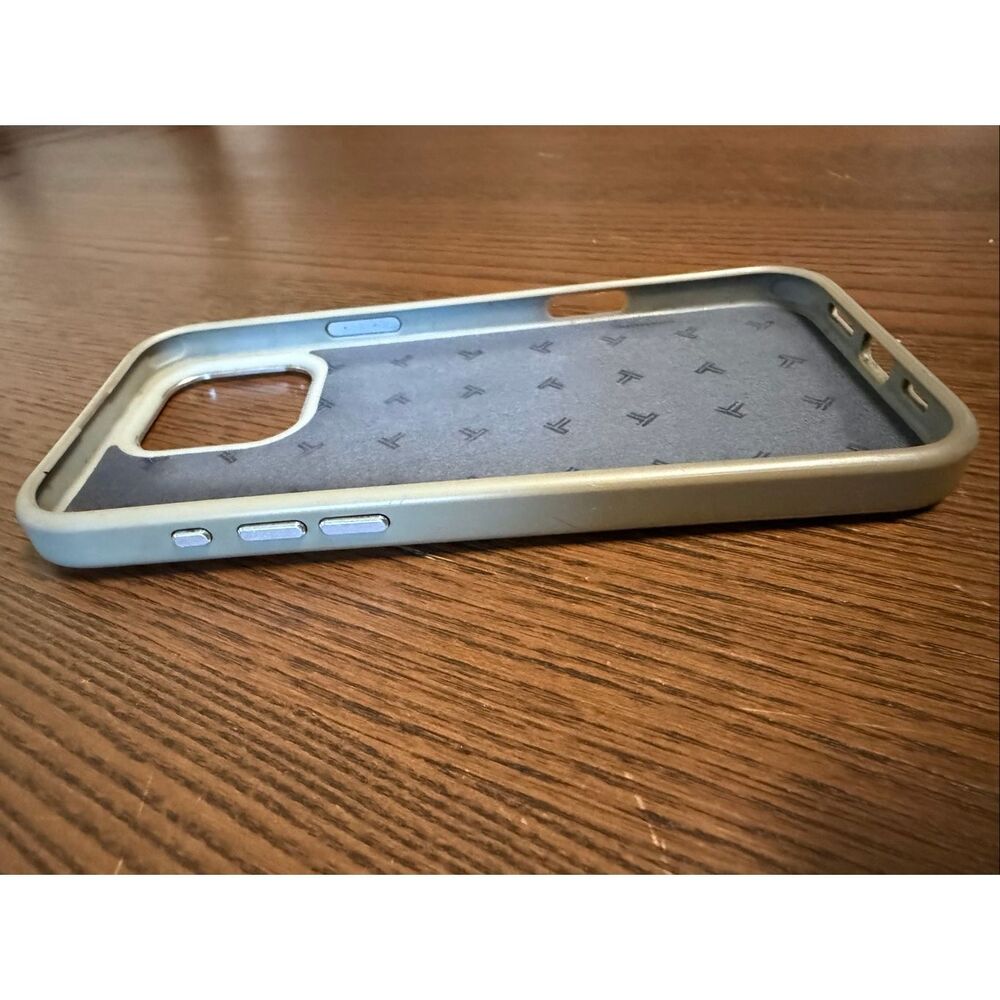 TUMI Aluminum iPhone 16 Pro Max Case - Picture 9 of 11